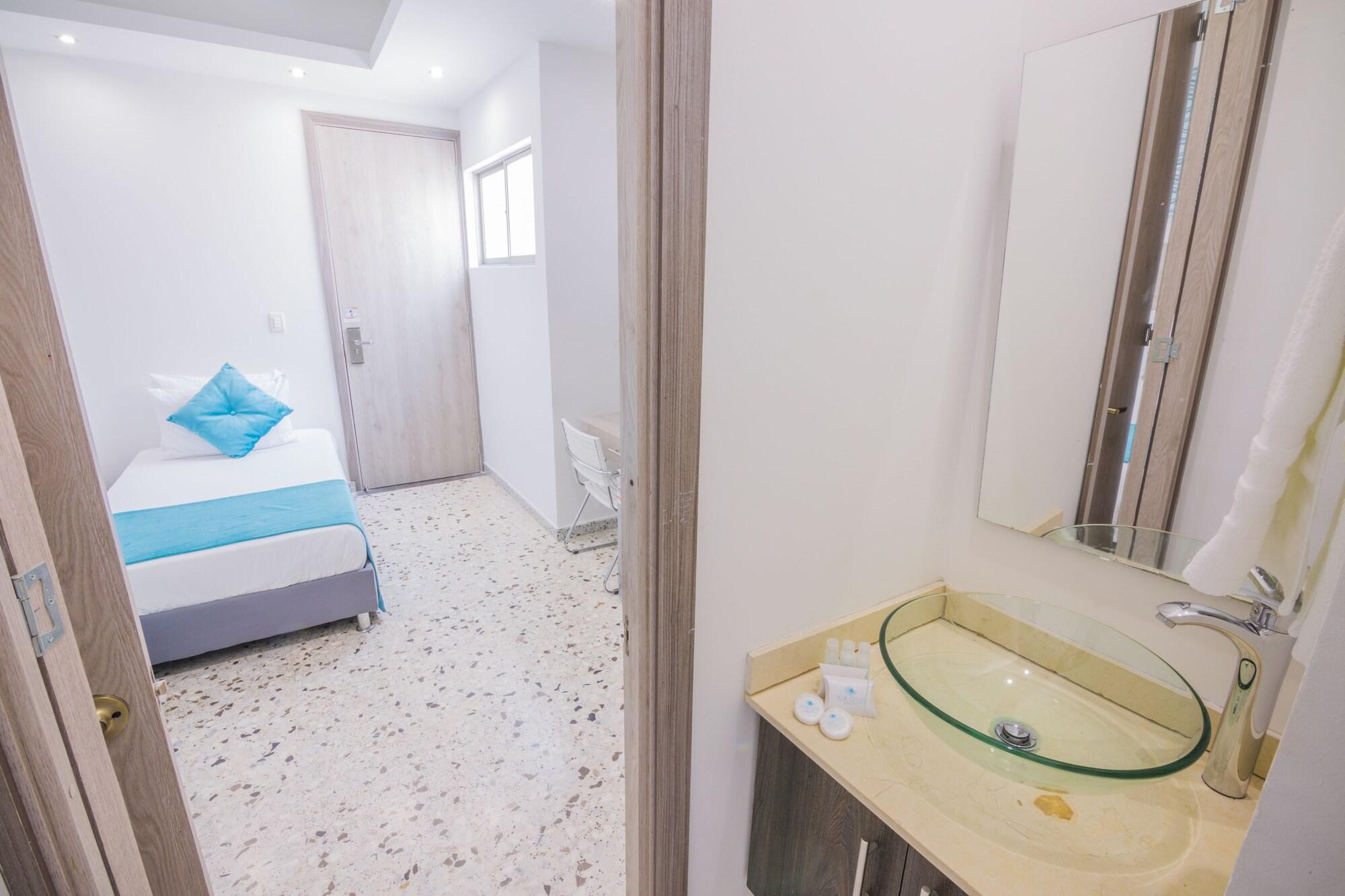 Velik Ocean Hotel Aeropuerto Cartagena Екстер'єр фото