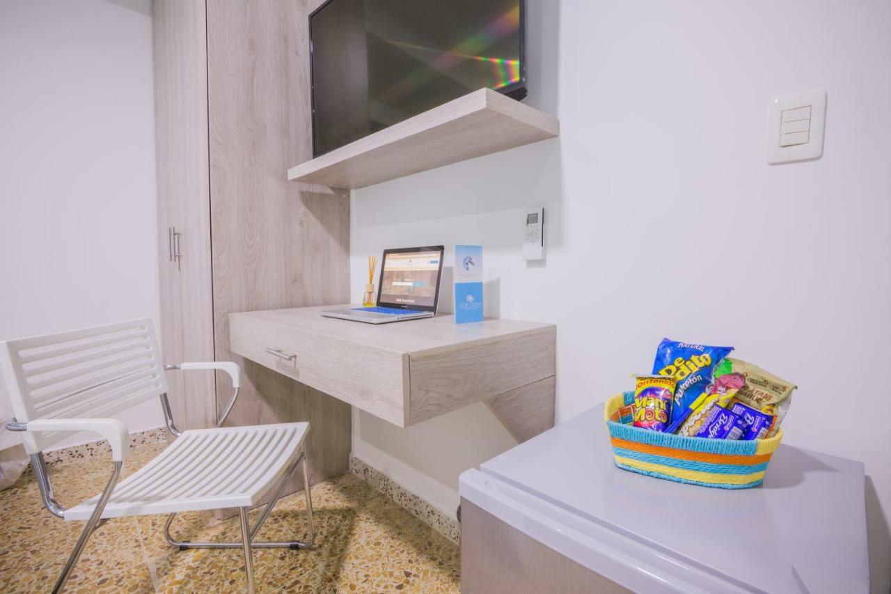 Velik Ocean Hotel Aeropuerto Cartagena Екстер'єр фото
